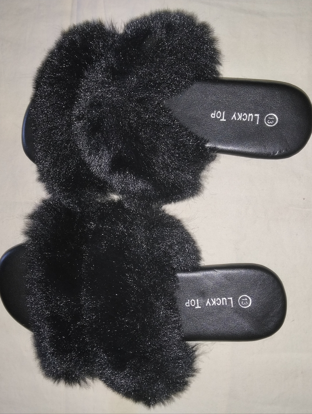 Lucky Top Black Faux Fur Slide Slippers for Women